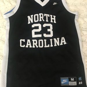 Nike Jordan UNC Jersey Medium